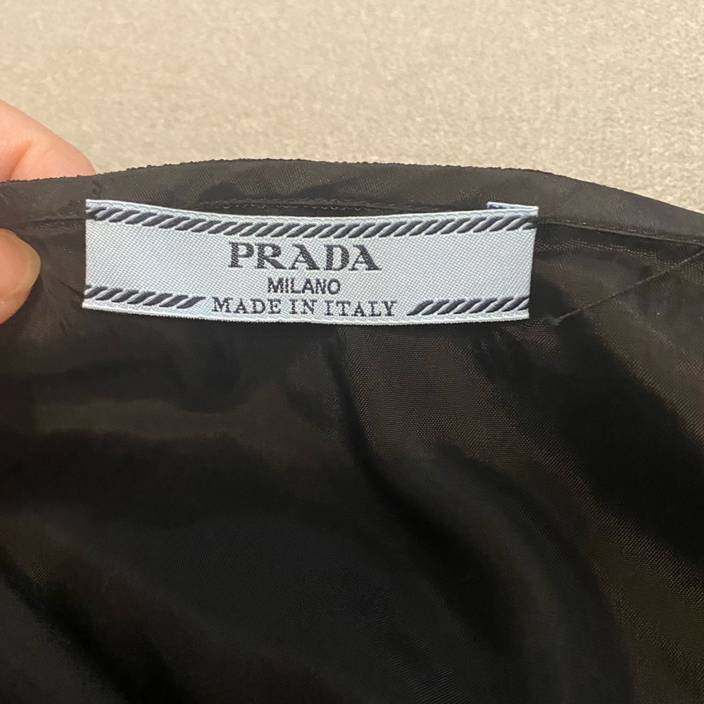 Authentic Prada Blings Sequins Skirt - Picture 2 of 6